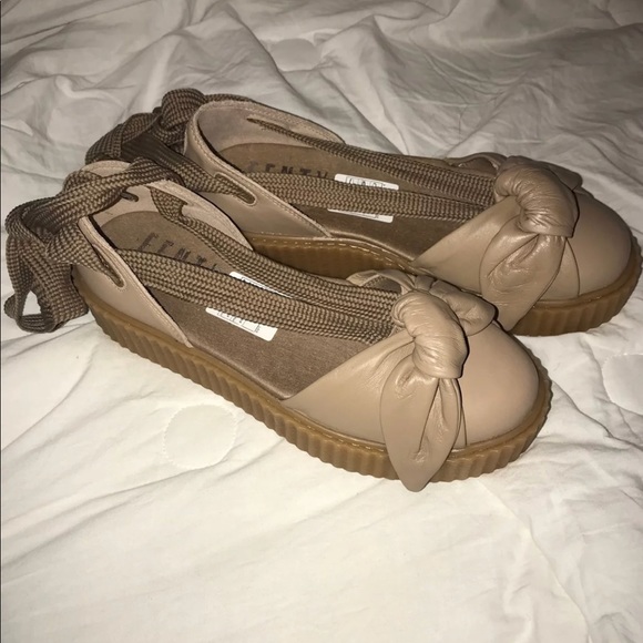 NUDE FENTY CREEPER SANDALS - Picture 2 of 4